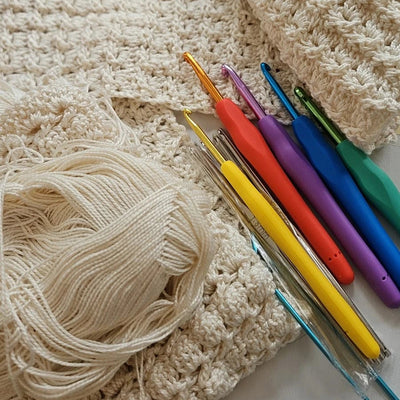 atelier crochet ticot aiguilles à tricoter points d'assemblage mailles