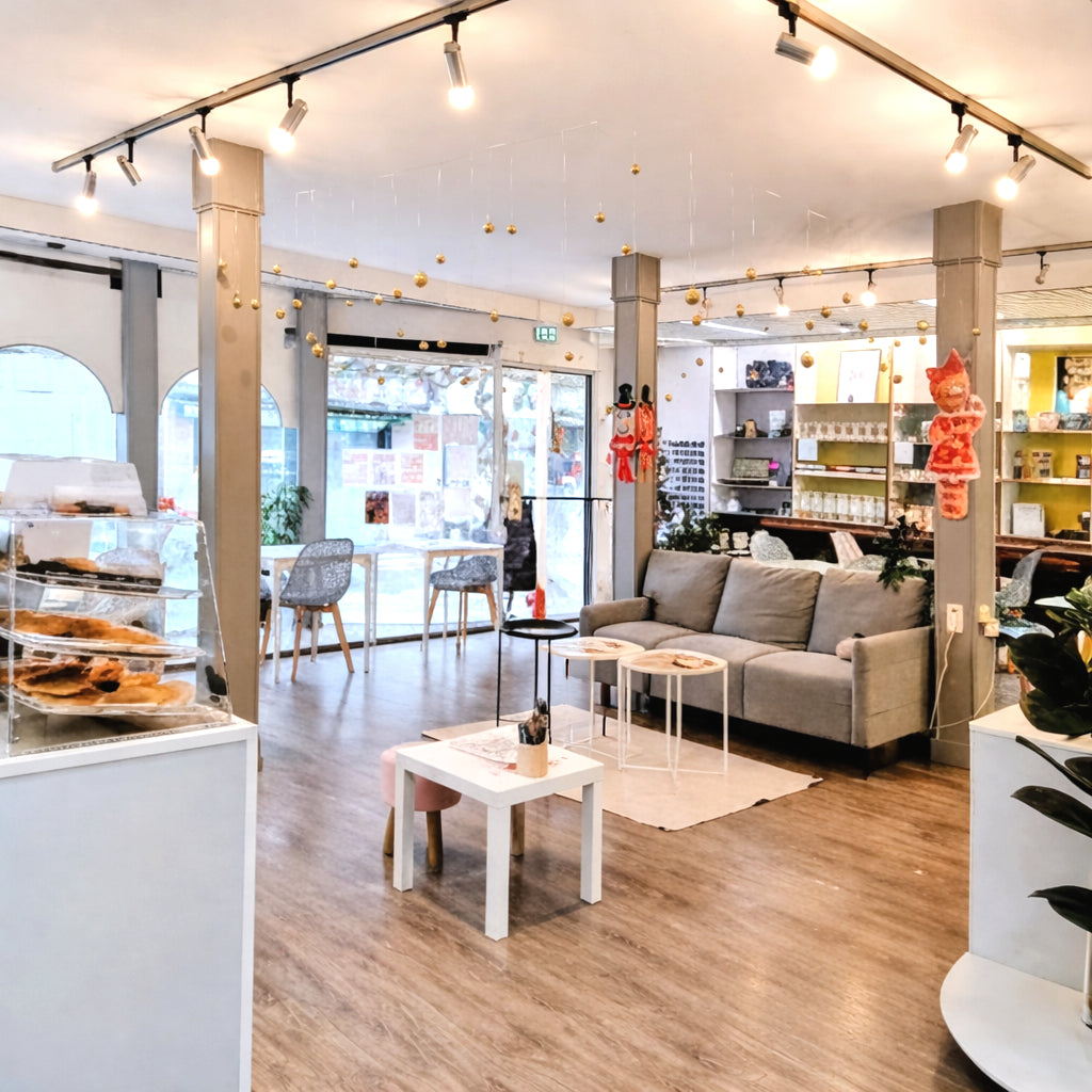 Présentation du café créatif Créa Cœur, ambiance cosy, cocooning et chaleureuse pour un moment agréable à romorantin lanthenay 